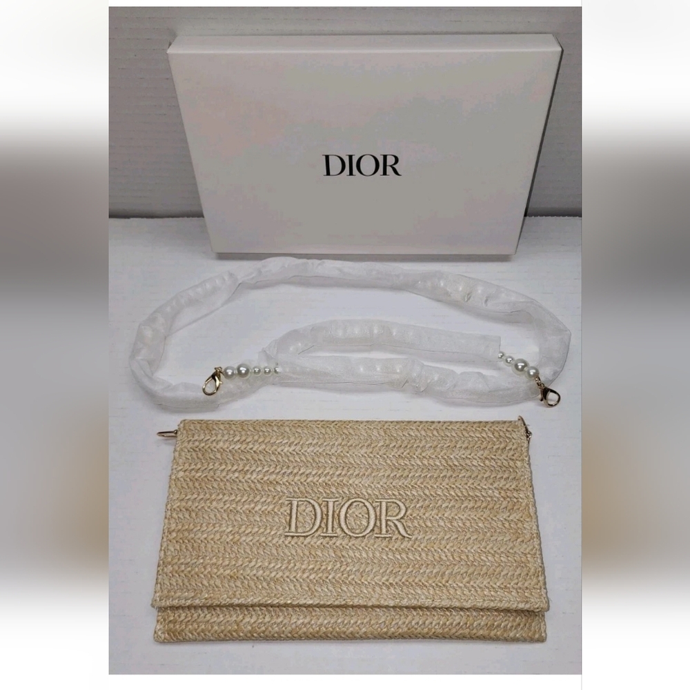 Dior Beauty Raffia Bag - Picture 8 of 8